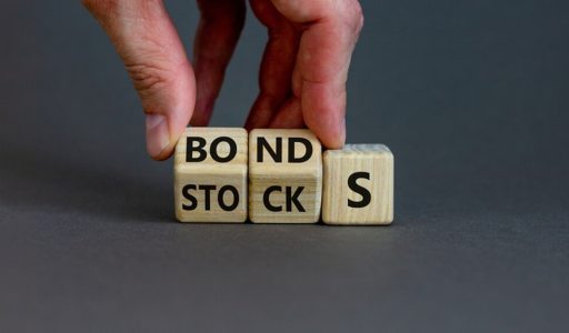 So sánh cổ phiếu và trái phiếu | Lời khuyên lựa chọn kênh đầu tư phù hợp