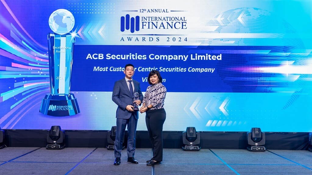 Giai Thuong Danh Cho Cong Ty Chung Khoan Acbs (1)
