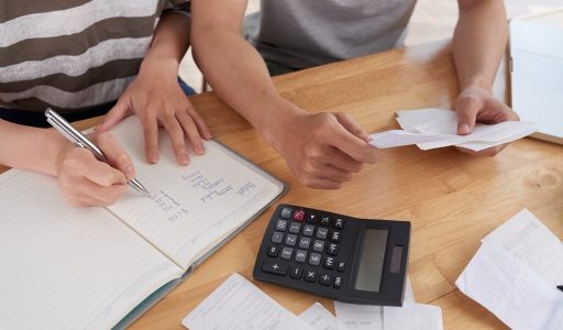 Bảng giá chứng chỉ quỹ hôm nay & Hướng dẫn hiểu đúng về NAV