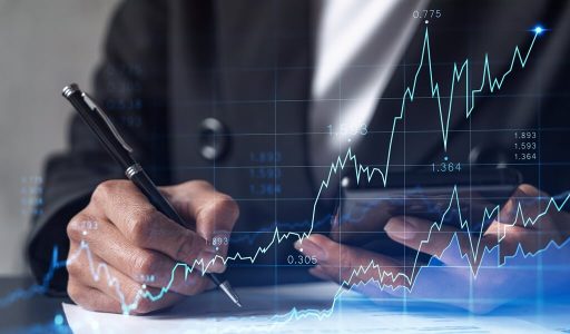 Có nên đầu tư chứng chỉ quỹ không? Góc nhìn thực tế cho người mới