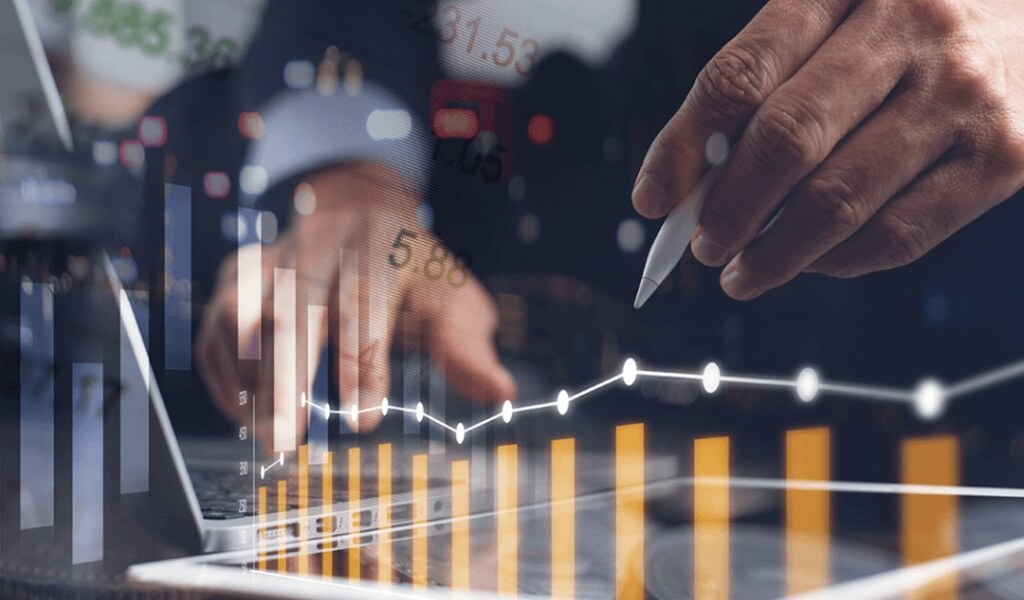 Hiểu rõ cách tính giá chứng quyền sẽ giúp nhà đầu tư thiết lập chiến lược giao dịch hợp lý hơn