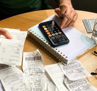 Chi phí giao dịch chứng khoán: Những khoản cần biết để tối ưu lợi nhuận